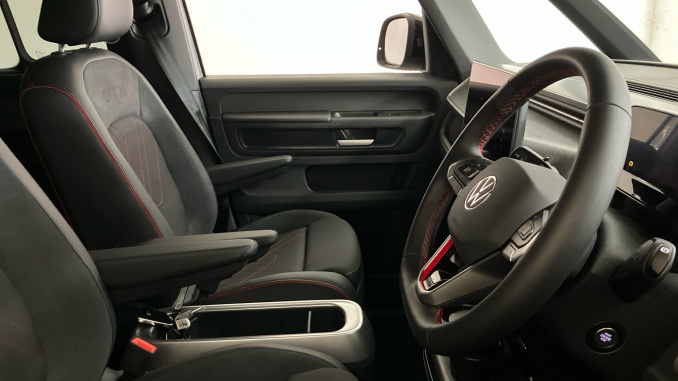 Volkswagen ID. Buzz 250kW GTX Pro 79kWh 5dr 4MOTION Auto Electric Estate - Image 15